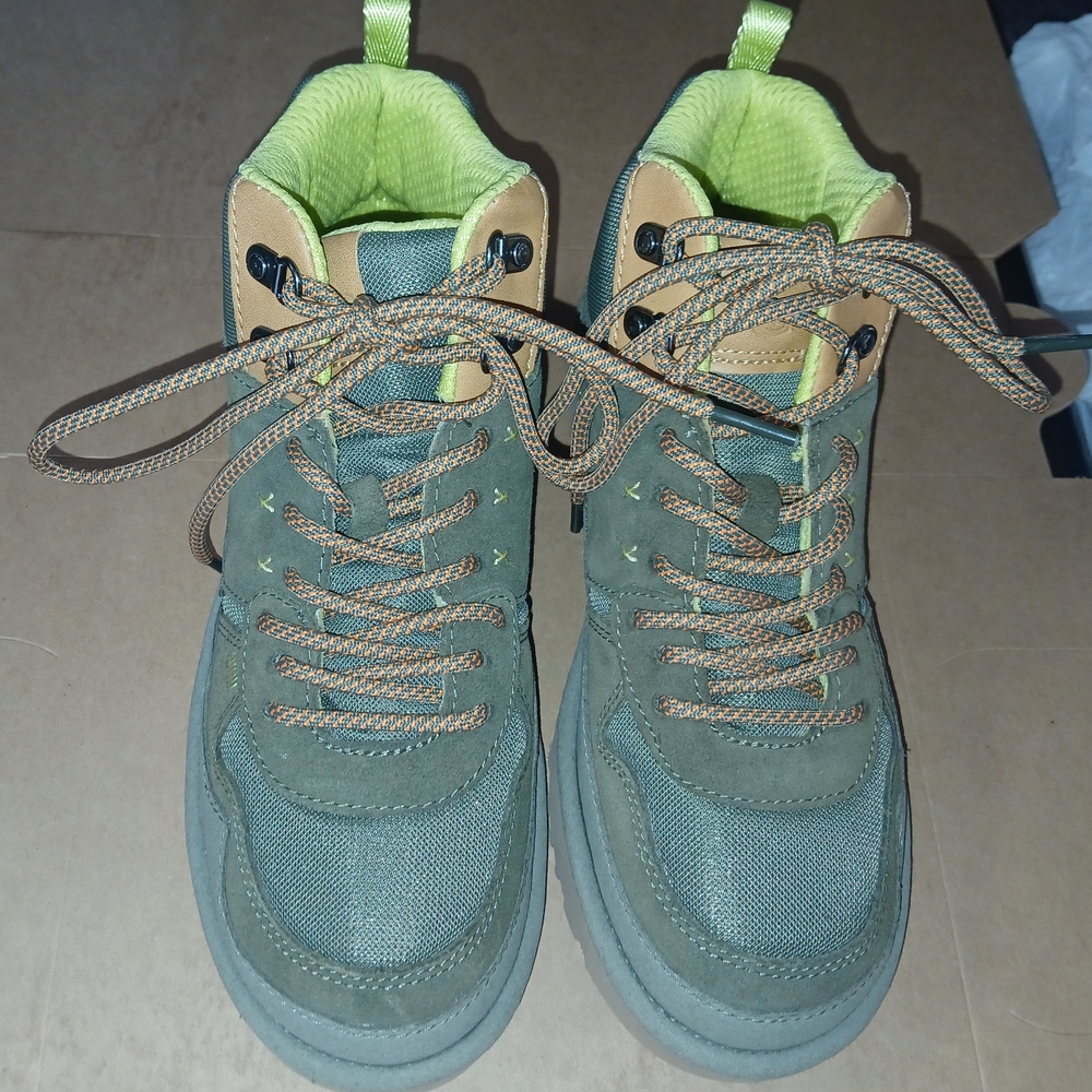 UGG Highland Hi Heritage 'Olive Green'